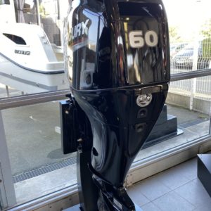 Cap Ouest vente bateaux neufs, bateaux d'occasion, vente moteurs Mercury, moteurs d'occasion. Concessionnaire Quicksilver, Iron, Brig, B2 Marine, Ryck. Révision et réparations moteurs et bateaux