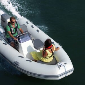 Bateau BRIG Falcon Tenders 380. Cap Ouest, vente de bateaux d'occasion et bateaux neufs. Revendeur BRIG Boats et centre agrée Mercury.