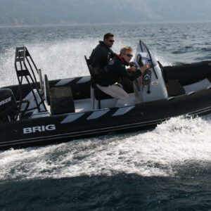 Cap Ouest vente bateaux neufs, bateaux d'occasion, vente moteurs Mercury, moteurs d'occasion. Concessionnaire Quicksilver, Iron, Brig, B2 Marine, Ryck. Révision et réparations moteurs et bateaux