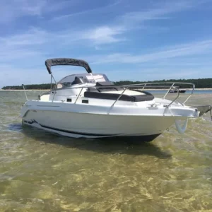 Cap Ouest vente bateaux neufs, bateaux d'occasion, vente moteurs Mercury, moteurs d'occasion. Concessionnaire Quicksilver, Iron, Brig, B2 Marine, Ryck. Révision et réparations moteurs et bateaux