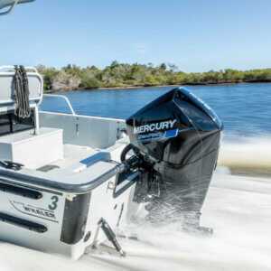 Moteur Mercury SeaPro™. Cap Ouest, concessionnaire bateaux, centre agrée Mercury. Découvrez notre gamme de moteurs thermiques Mercury.