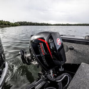 Moteurs Mercury ProKicker™ neufs ou d'occasion. Cap Ouest, concessionnaire bateaux, centre agrée Mercury. Découvrez notre gamme des moteurs Mercury.
