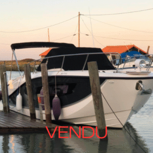 Quicksilver 875 Sundeck