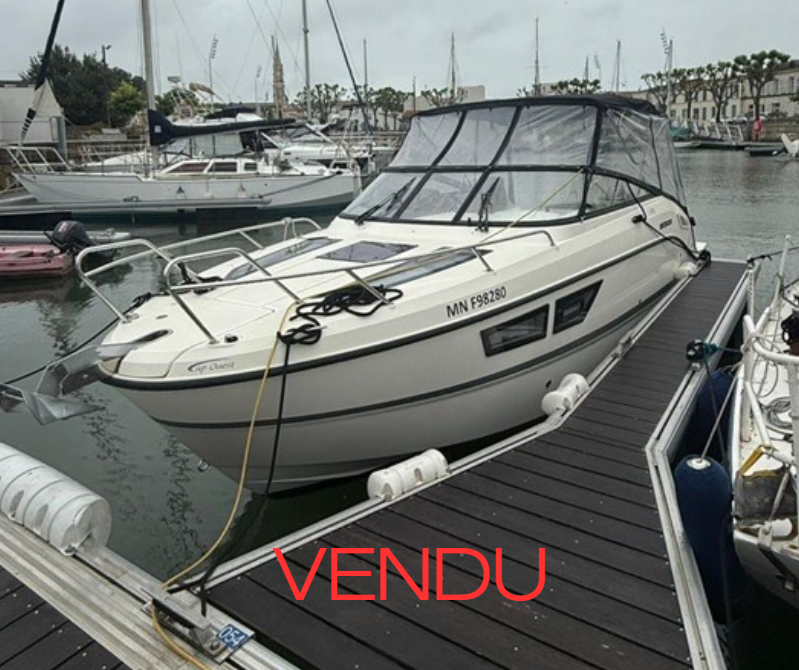 Quicksilver 805 Cruiser avec remorque