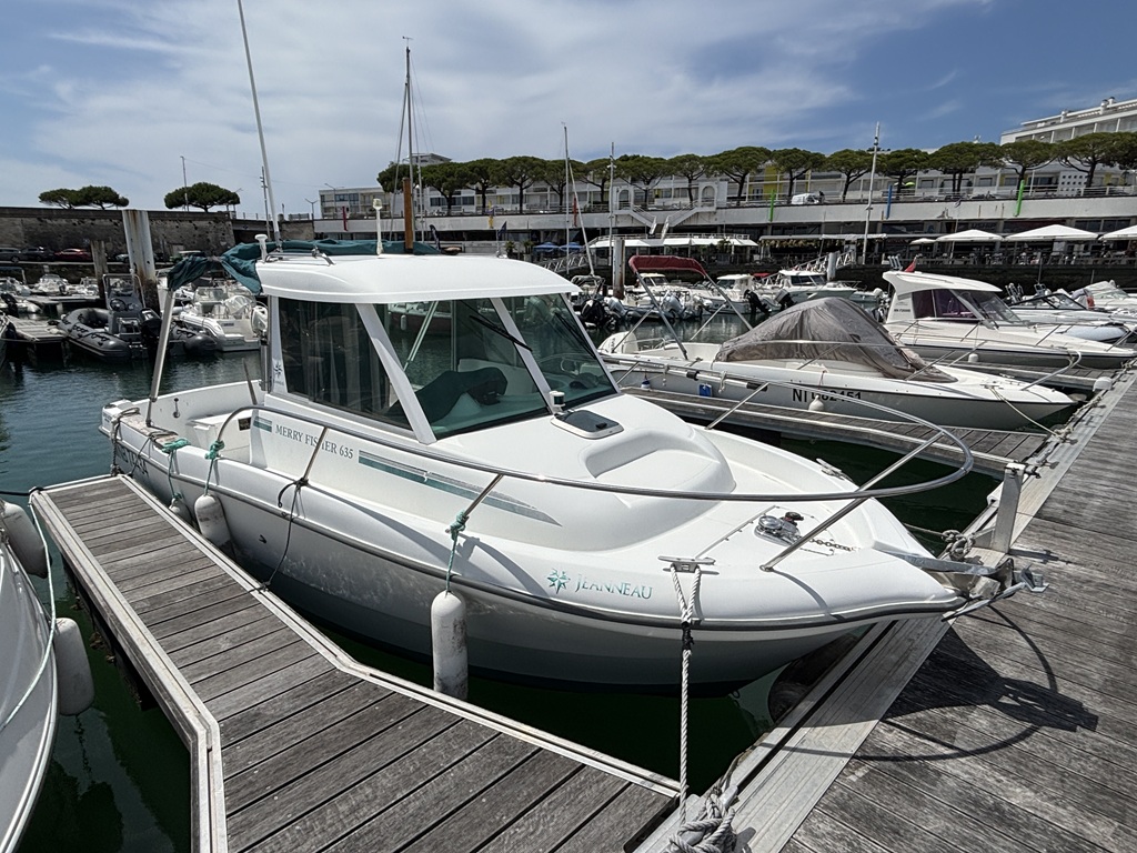 Jeanneau Merry Fisher 635