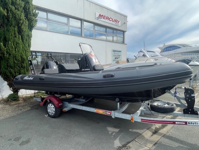 Adventure Limited V-610 (avec remorque)