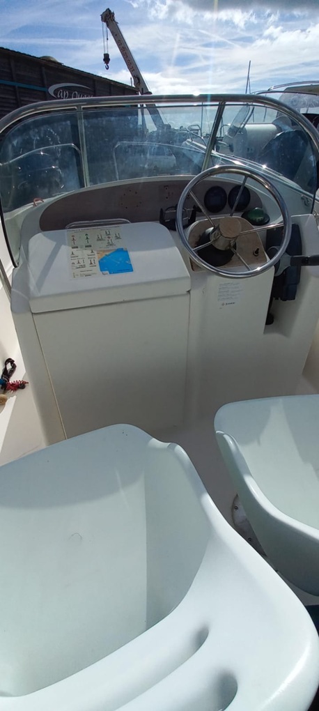 bateau occasion cap camarat 515